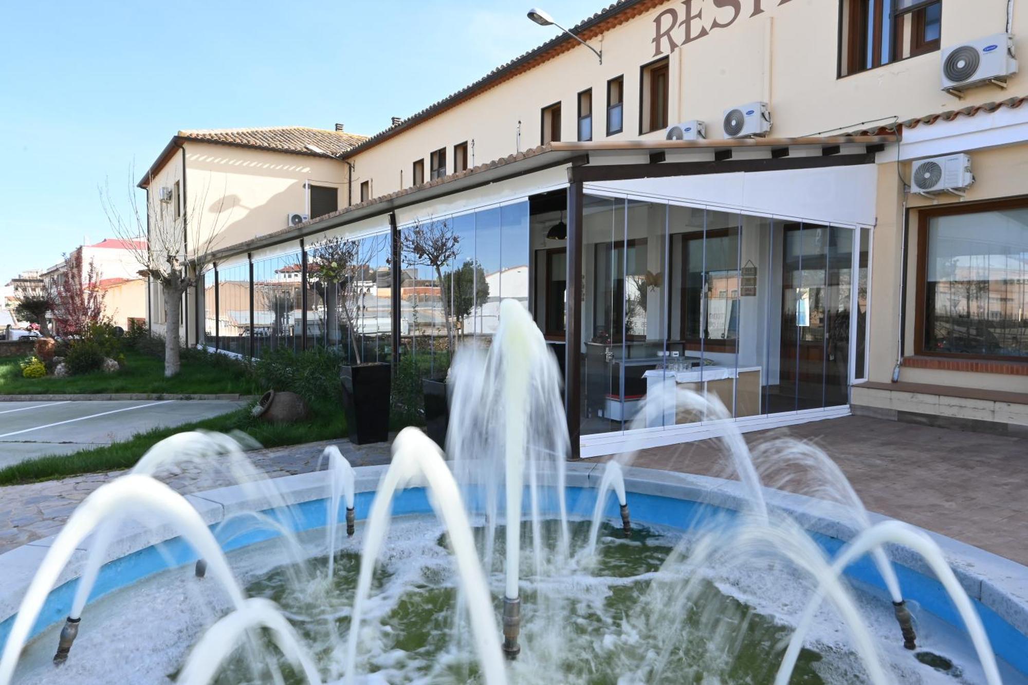 Hotel Del Sol Motilla Del Palancar Eksteriør billede